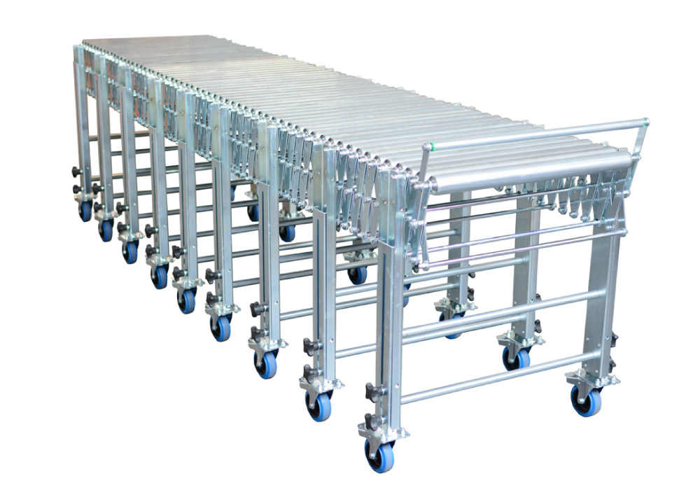 Reinforced extendable conveyor for container unloading