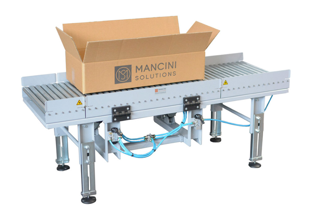 Idler roller conveyor with in-line tipper for box filling