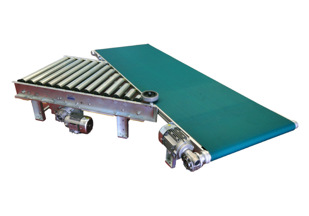 45° motorized conveyor for box diversion